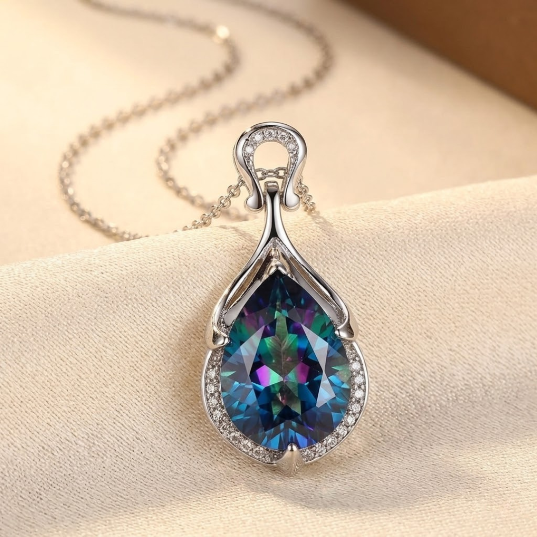 Zilveren druppelketting met saffier