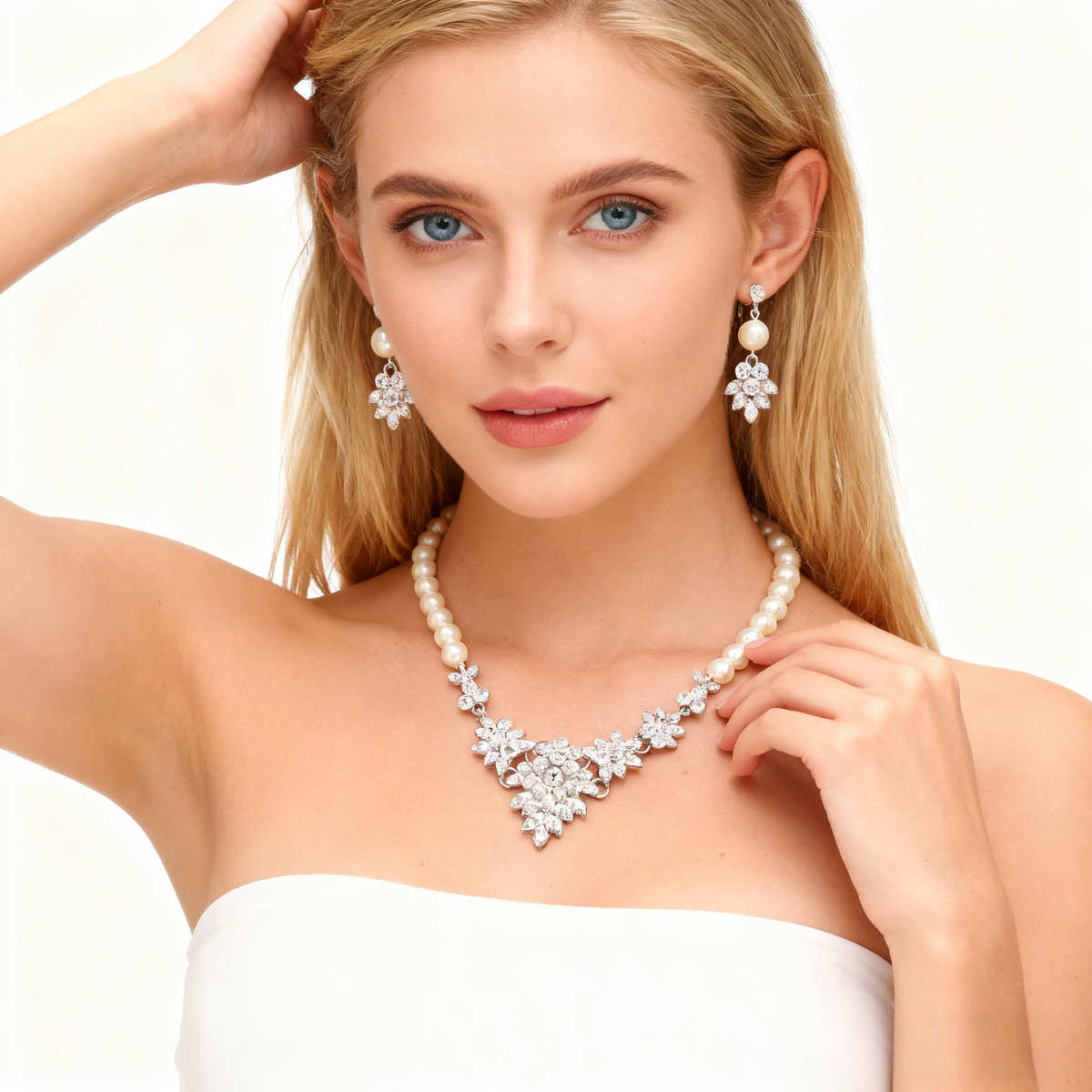 Ketting oorbelset met diamant, parel en cluster