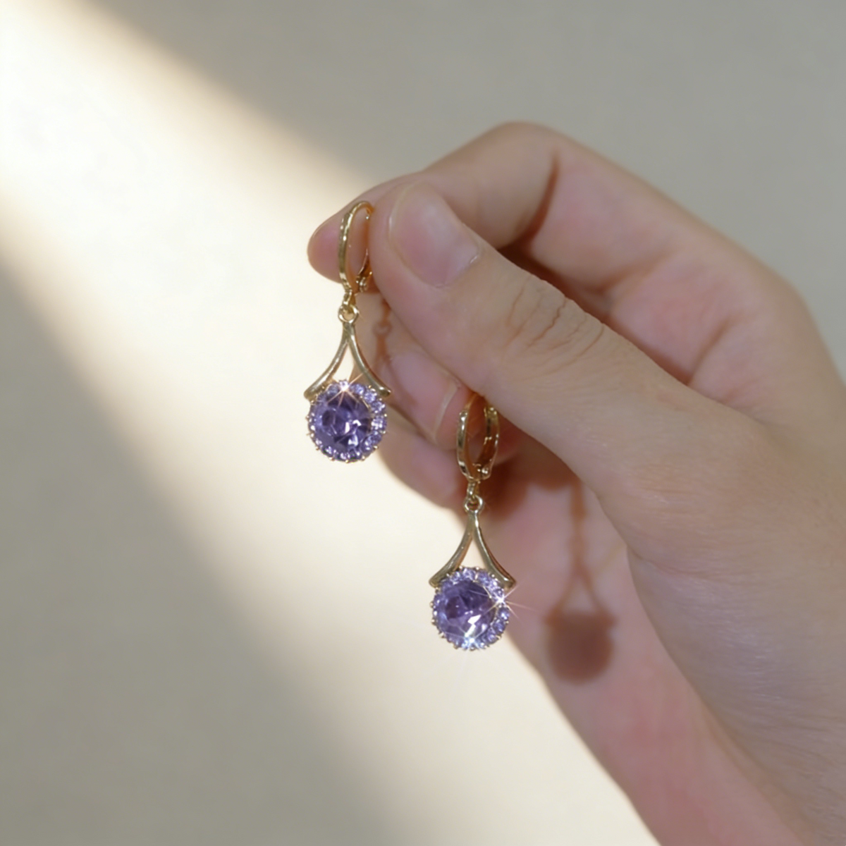 Vintage natuurlijke amethistoorbellen met halo