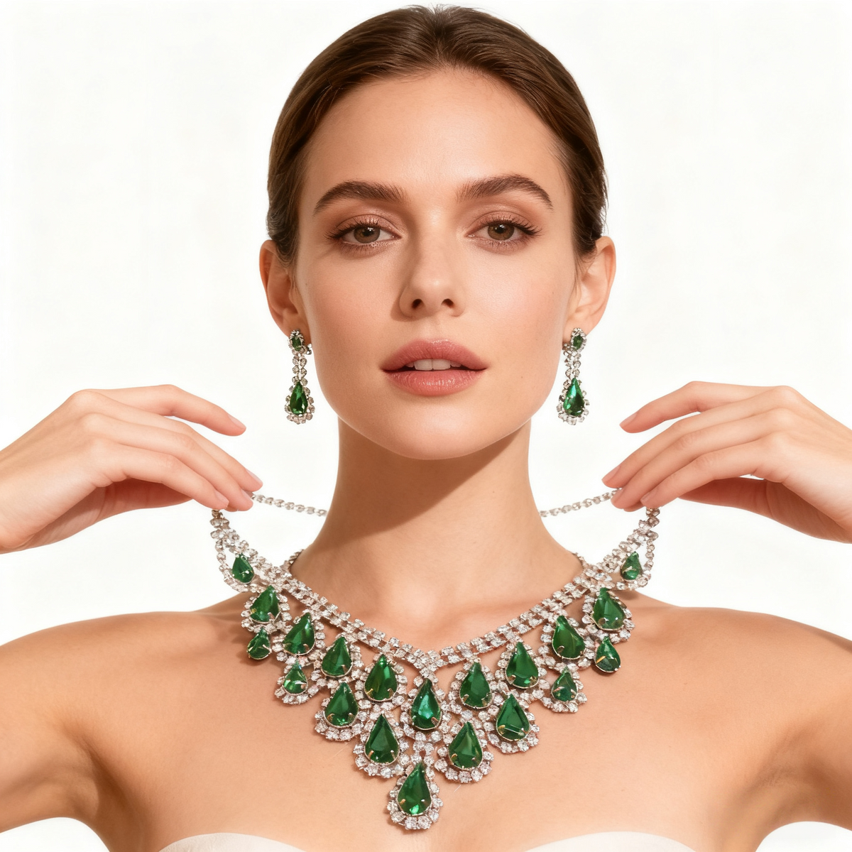 Groene kwast ketting oorbelset met kristal