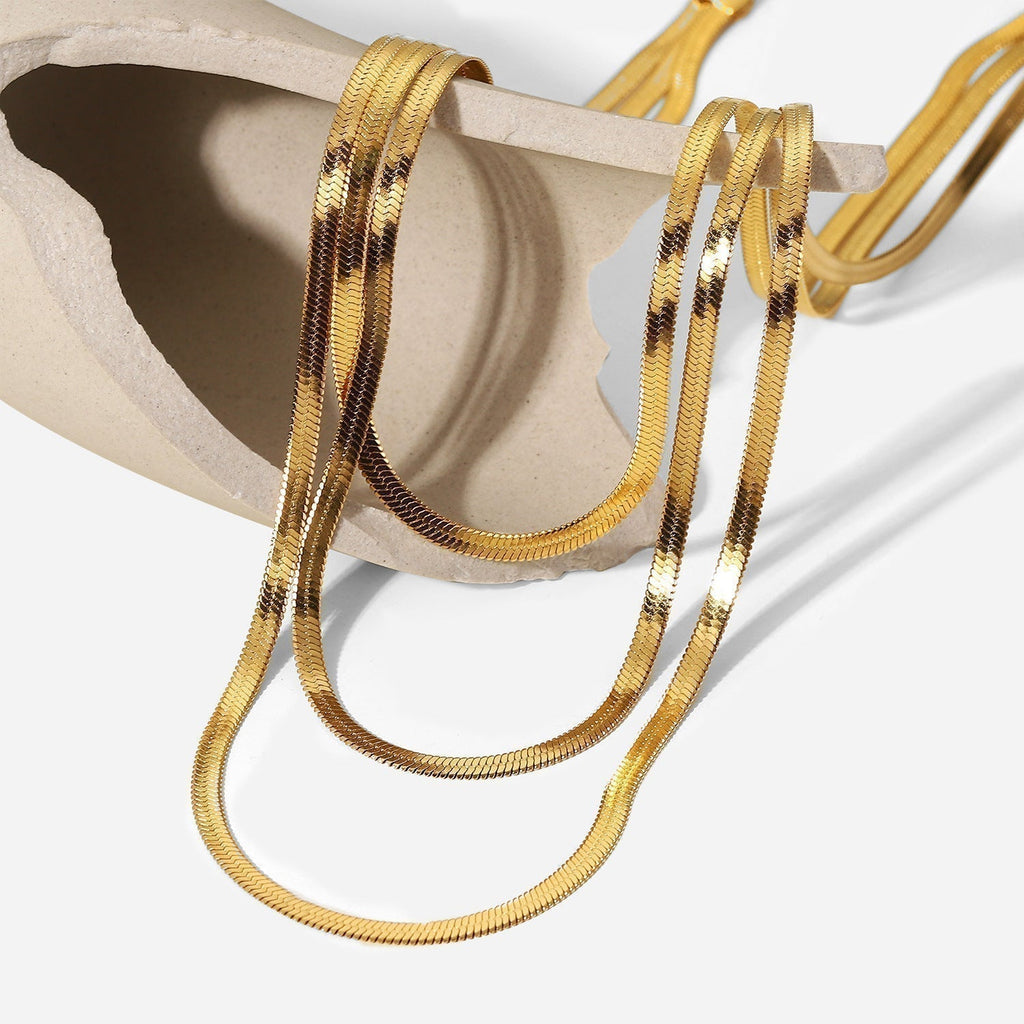 Sophie fijne meerdere gouden lagenketting