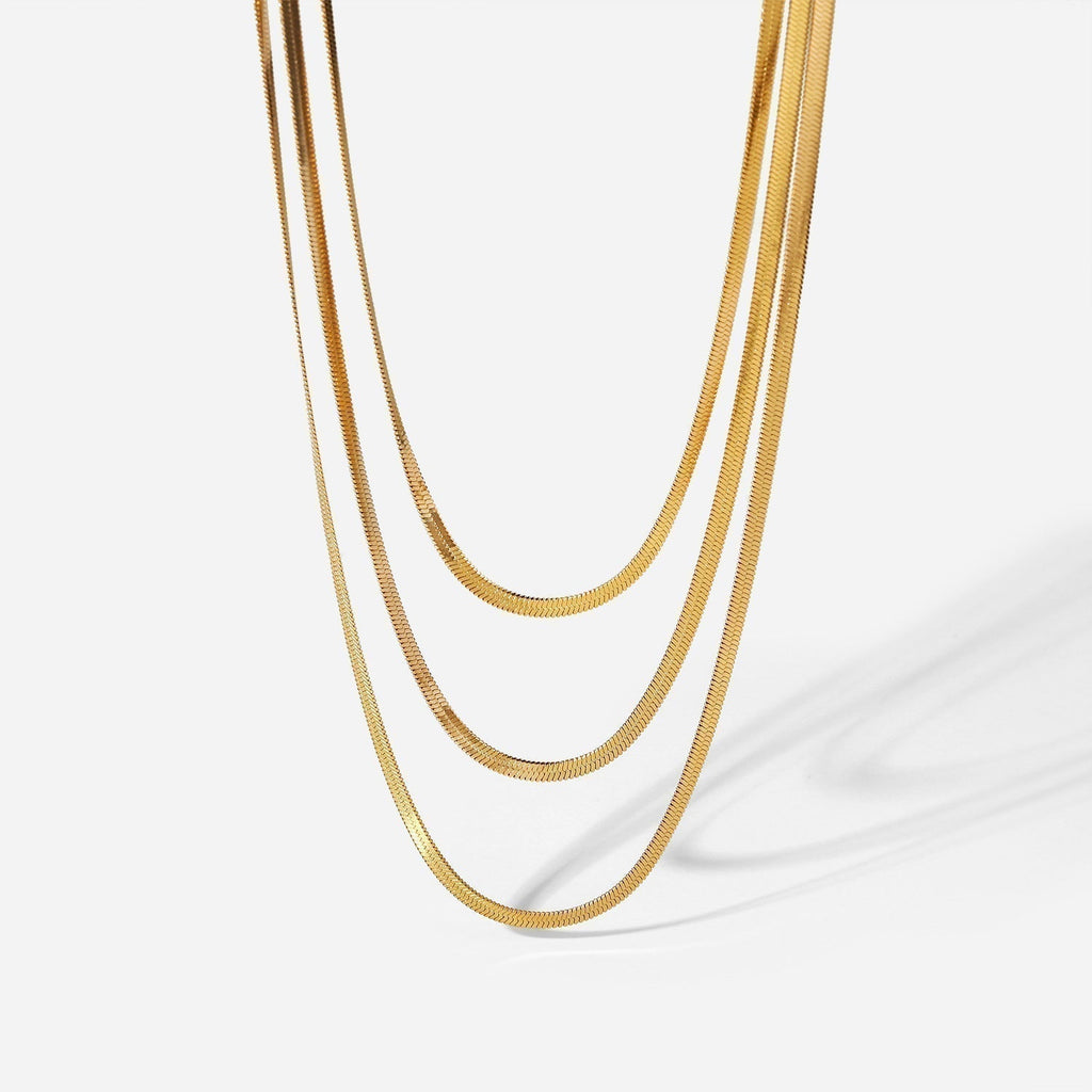 Sophie fijne meerdere gouden lagenketting
