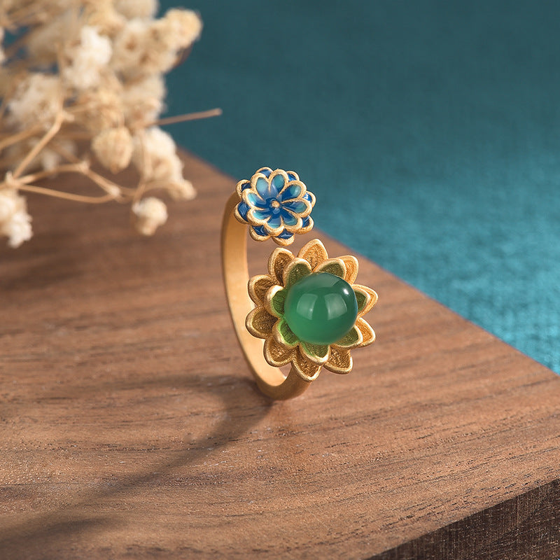 Natuurlijke lotus steenring met smaragd en jade