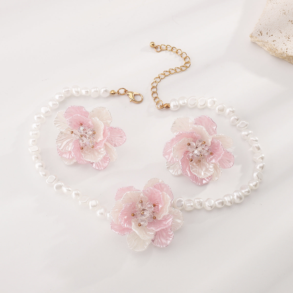 Camelia ketting oorbelset met parel