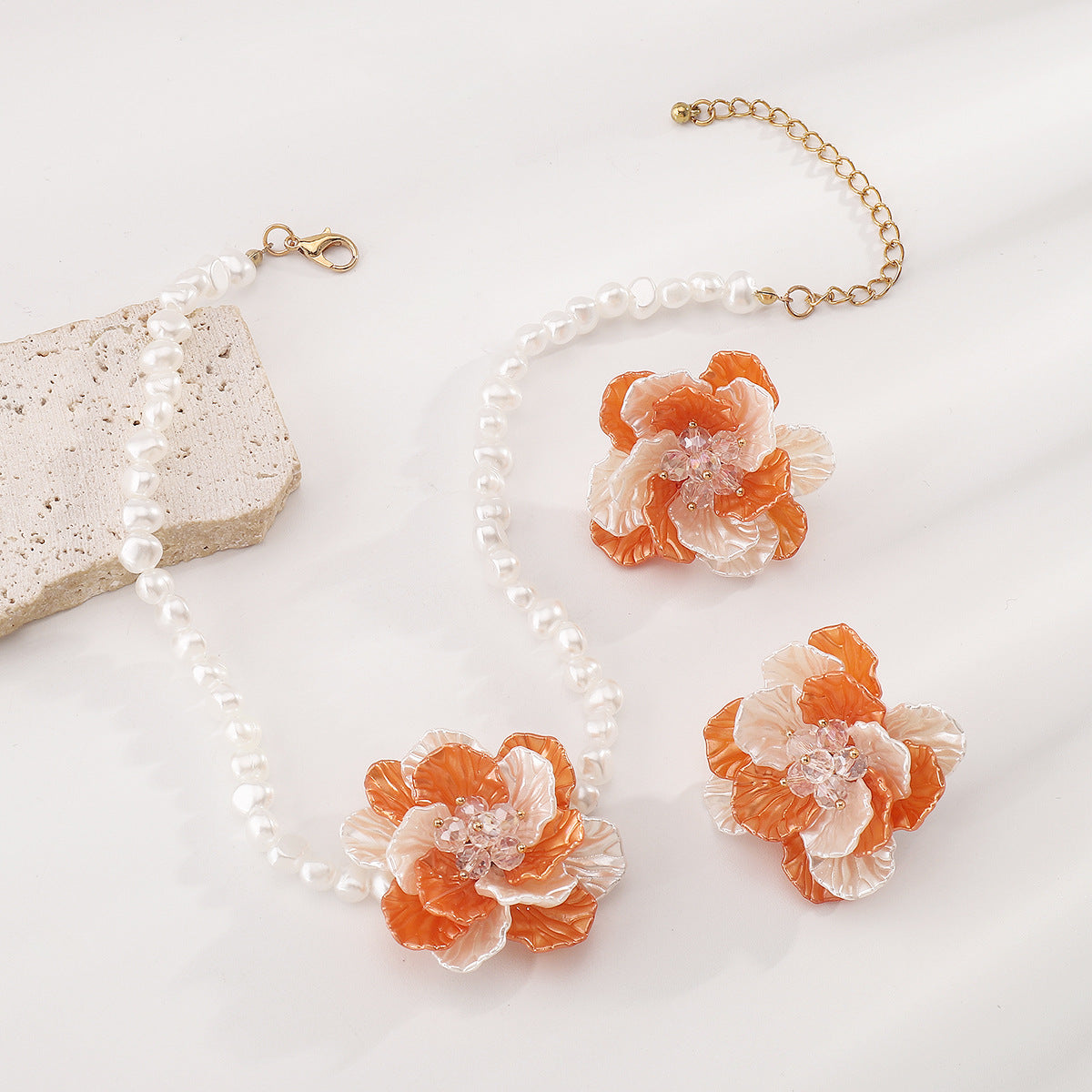 Camelia ketting oorbelset met parel
