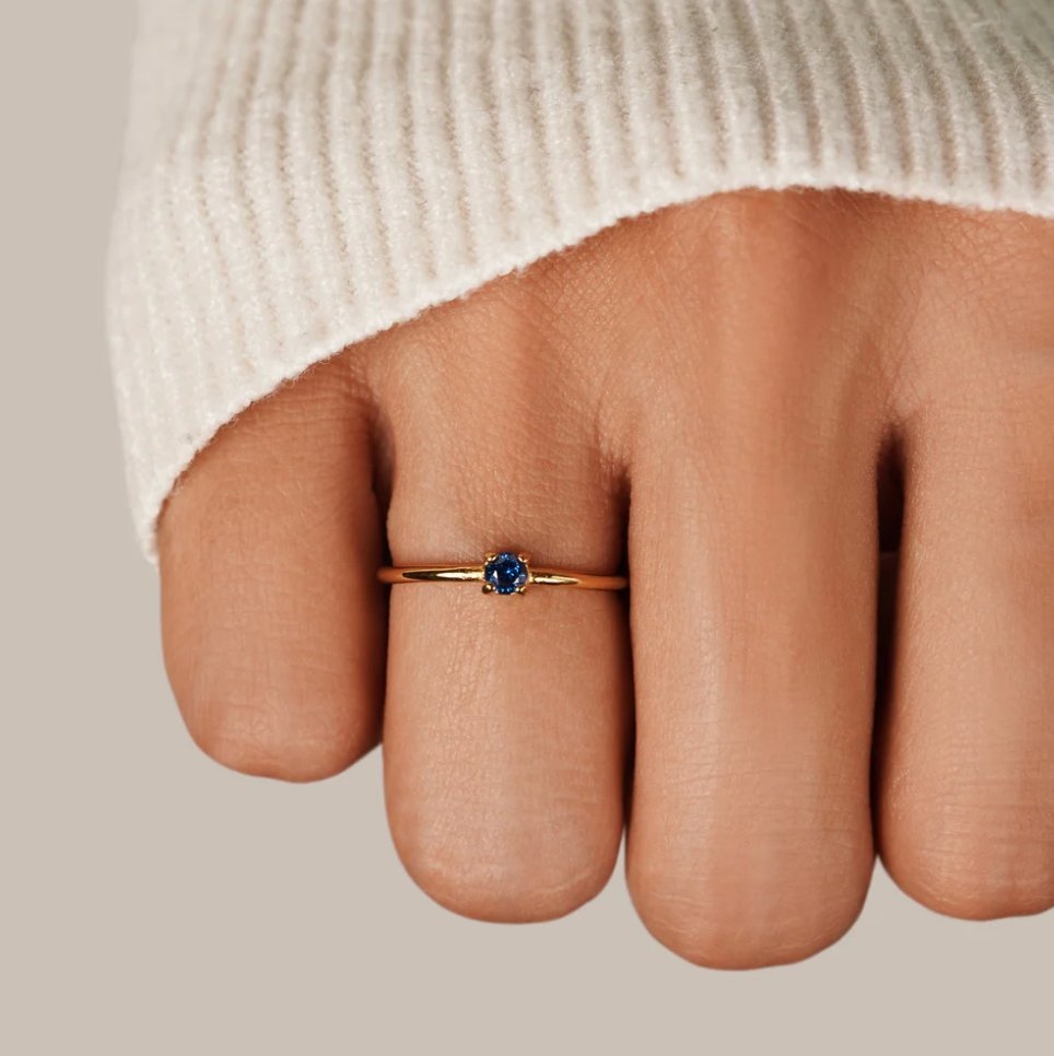 18K gouden decemberring met geboortesteen