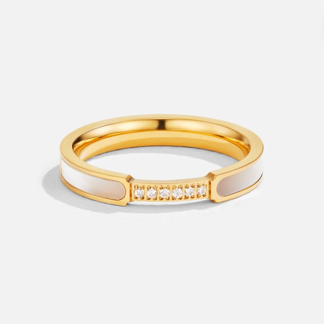 Kristalring met parelmoer