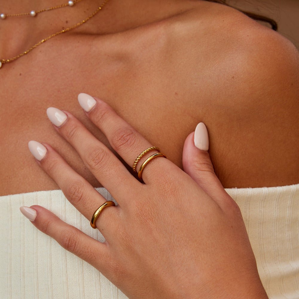 Tyra gedraaide gouden ring