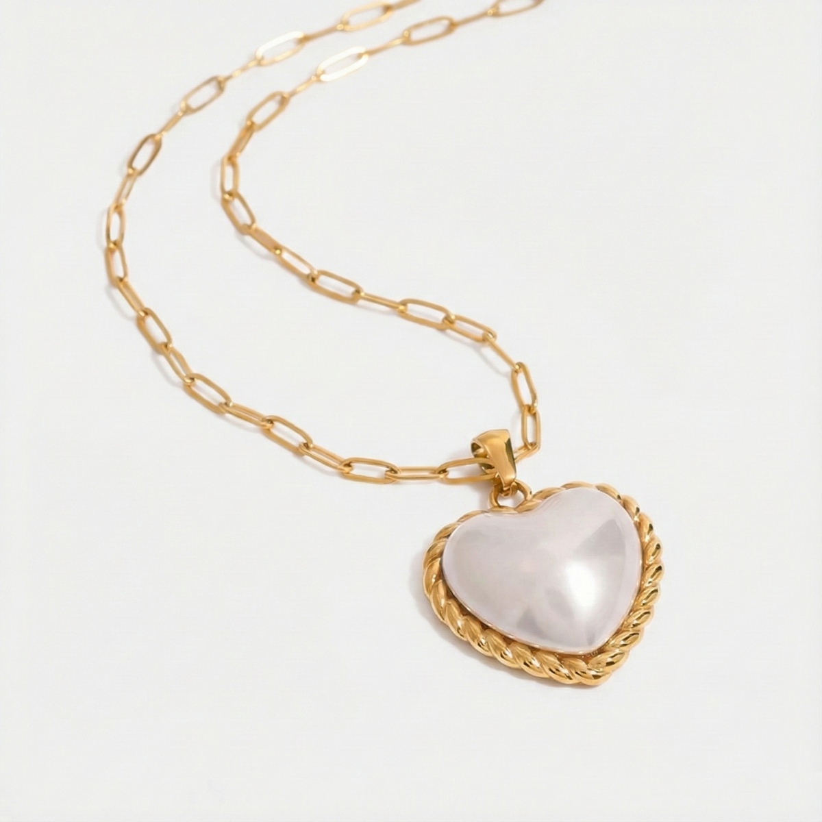 Victoria elegante gouden kettinghanger